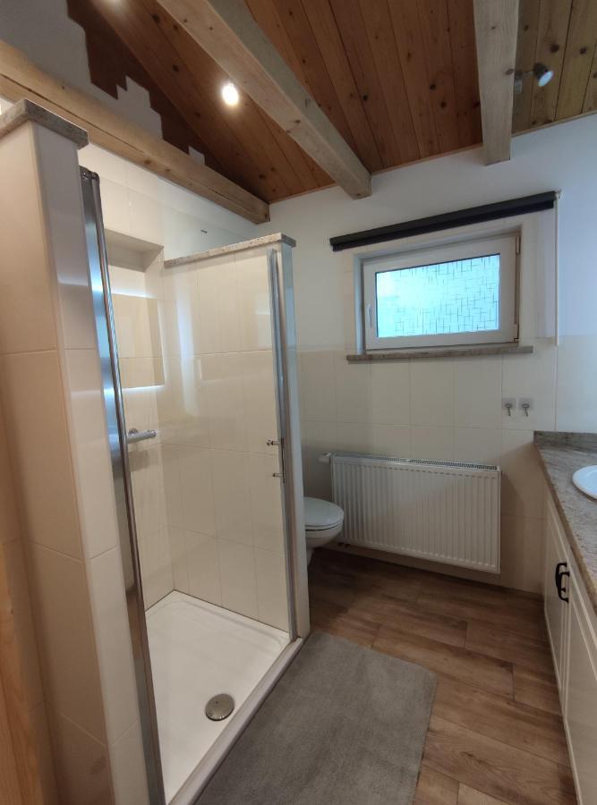 Haus Toskana, Kleines Ferienhaus Im Toskanagarten Bad Sulza Buitenkant foto
