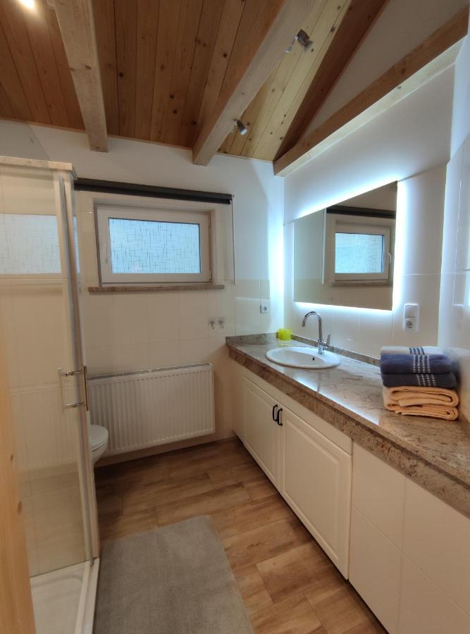 Haus Toskana, Kleines Ferienhaus Im Toskanagarten Bad Sulza Buitenkant foto