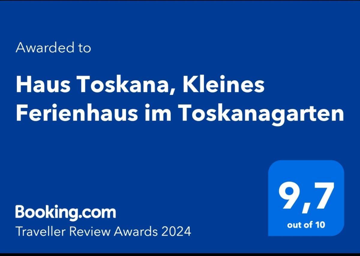 Haus Toskana, Kleines Ferienhaus Im Toskanagarten Bad Sulza Buitenkant foto